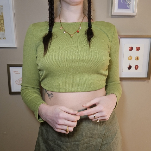 Backless Green Princess Polly Long Sleeve Crop Top - Picture 7 of 10
